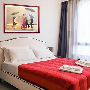Duomo Luxury - One Bed Апартаменты Милан